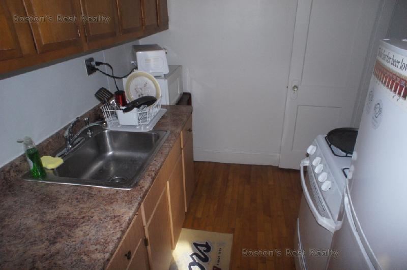 32 Sidlaw Rd, Brighton