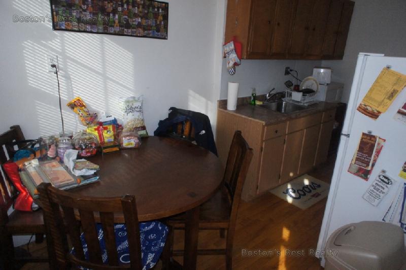 32 Sidlaw Rd, Brighton