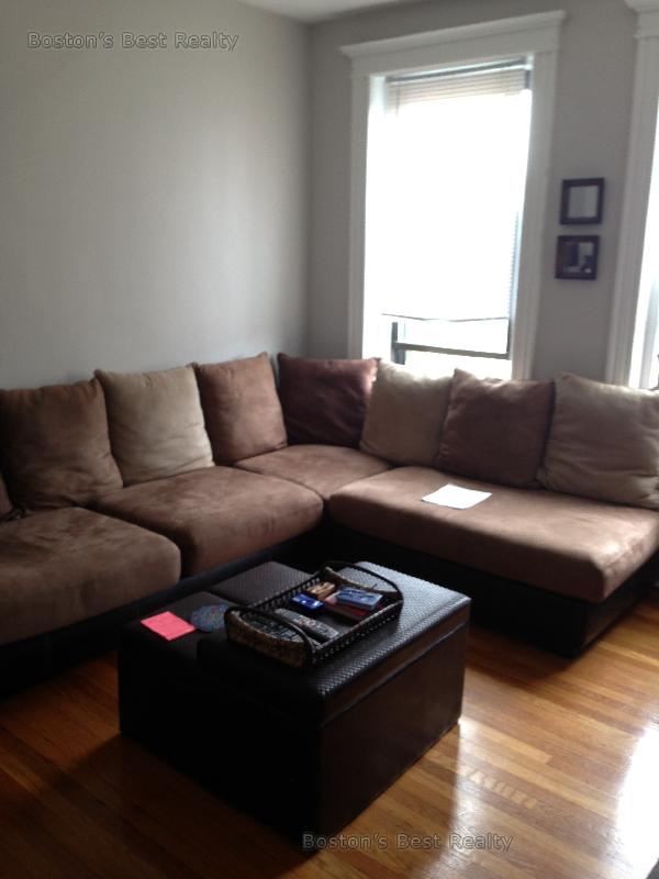 31 Saint Lukes Rd, Allston