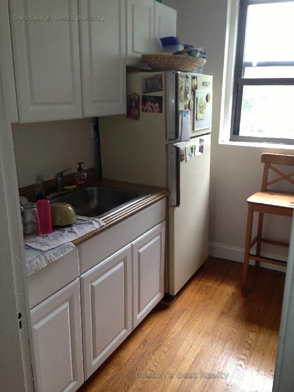 31 Saint Lukes Rd, Allston