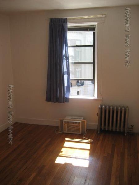 1111 Boylston St, Fenway