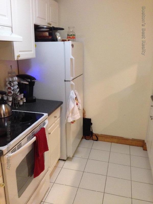 94 Pleasant St, Coolidge Corner