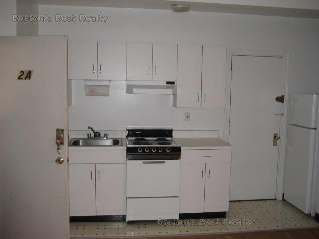 122 Park St, Coolidge Corner