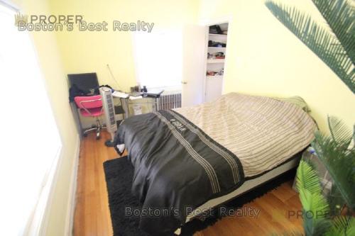 52 Lanark Rd, Brighton