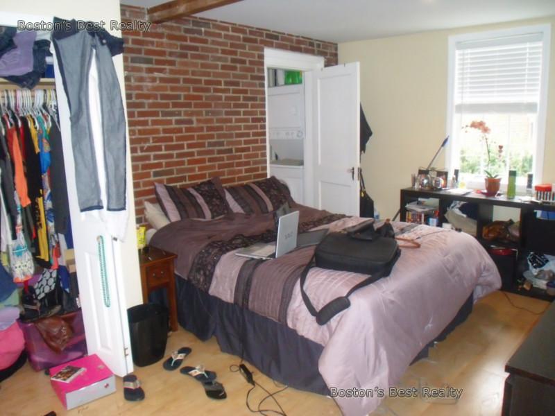 23 Woodstock Ave, Brighton