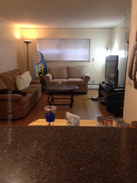 10 Comm Ct, Brighton