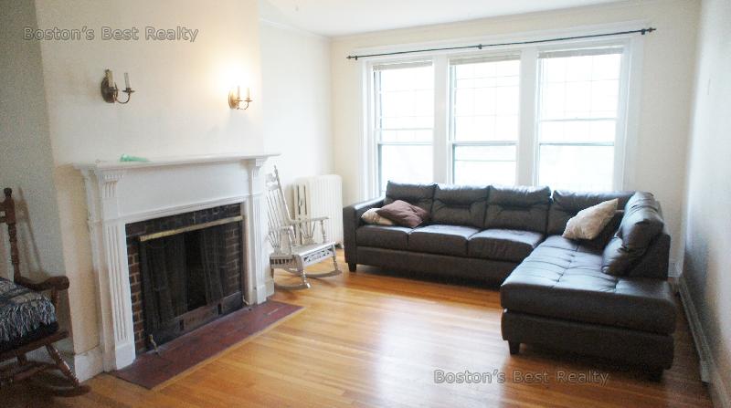 1986 Commonwealth Ave, Brighton