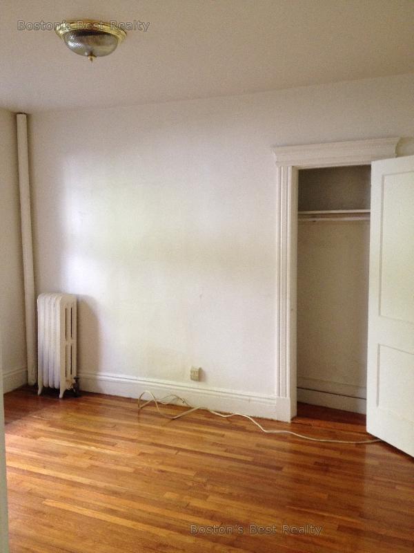 80 Gordon St, Brighton