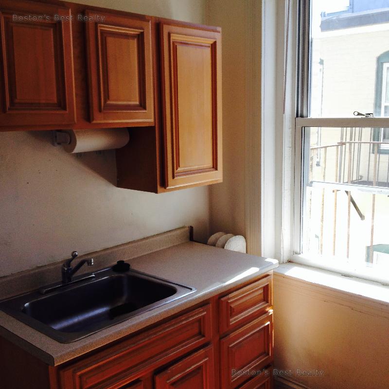 80 Gordon St, Brighton