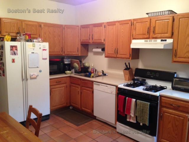 14 Strathmore Rd, Coolidge Corner