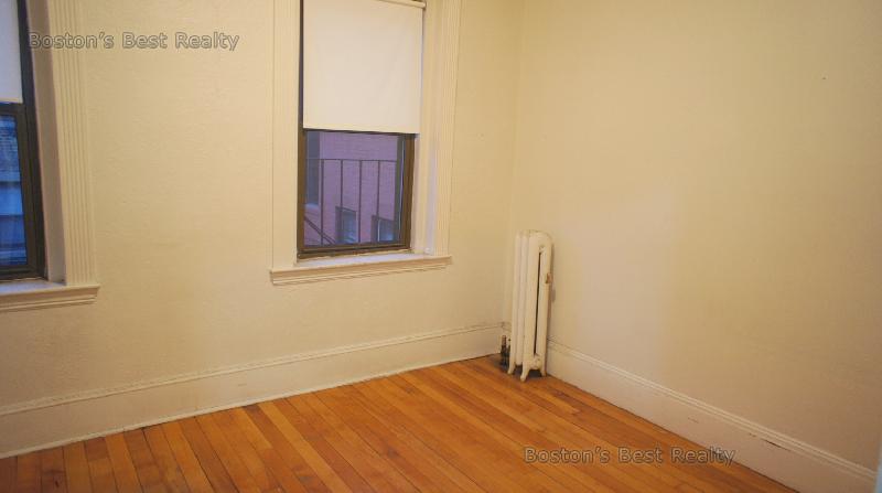 211 Harvard Ave, Allston