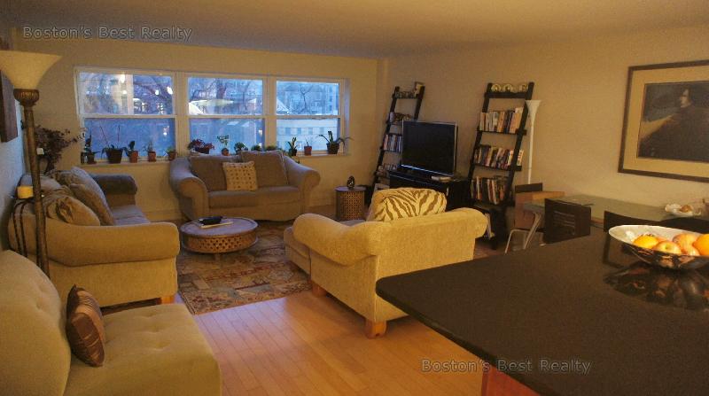 1600 Ashford St, Coolidge Corner