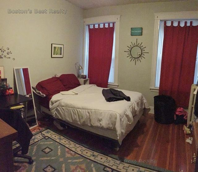 92 University Rd, Coolidge Corner