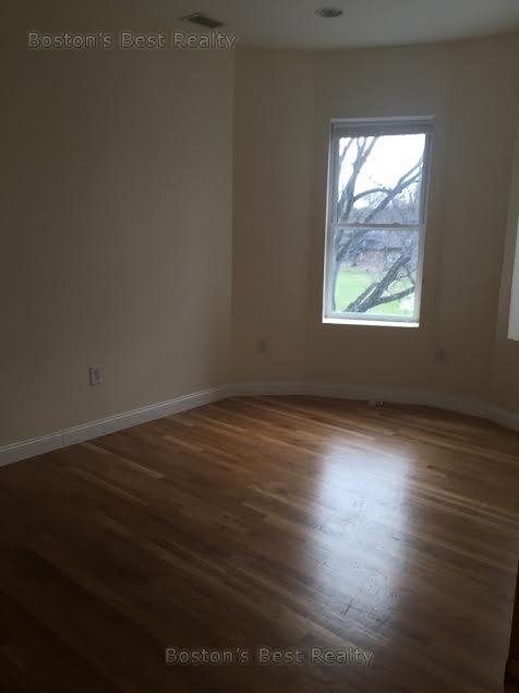 1801 Beacon St, Coolidge Corner