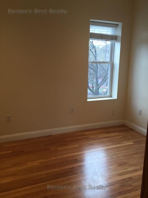 1801 Beacon St, Coolidge Corner