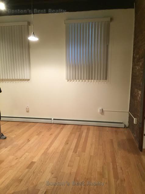 23 Saint Marys Ct, Coolidge Corner