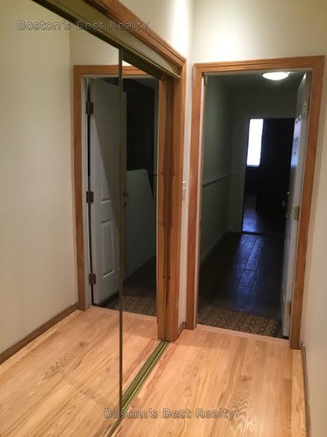 23 Saint Marys Ct, Coolidge Corner