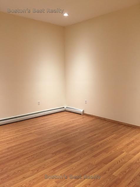 23 Saint Marys Ct, Coolidge Corner