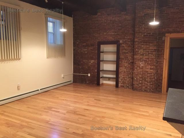 23 Saint Marys Ct, Coolidge Corner