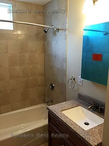 87 Linden St, Allston