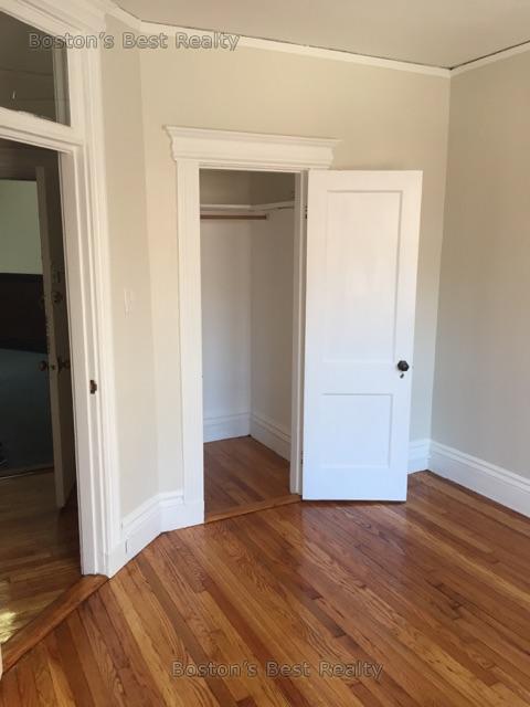 64 Charlesgate, Fenway