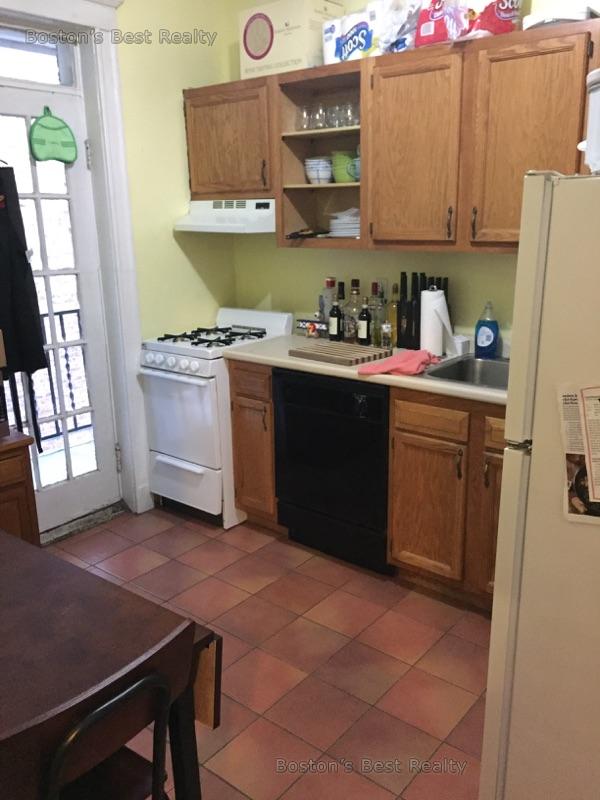 35 Orkney Rd, Brighton