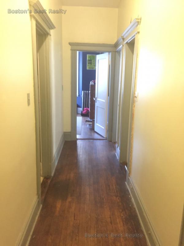 65 Saint Marys St, Coolidge Corner