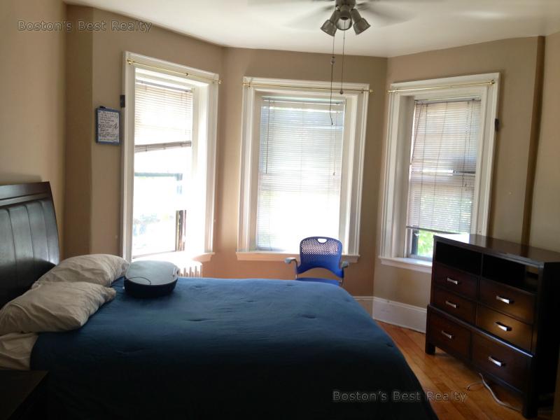 1157 Commonwealth Ave, Allston