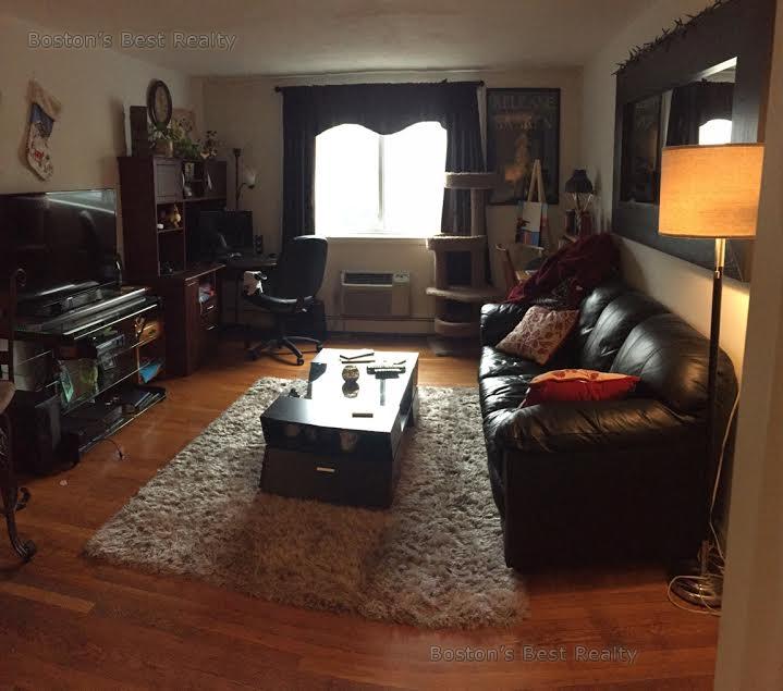 445 Washington St, Brighton