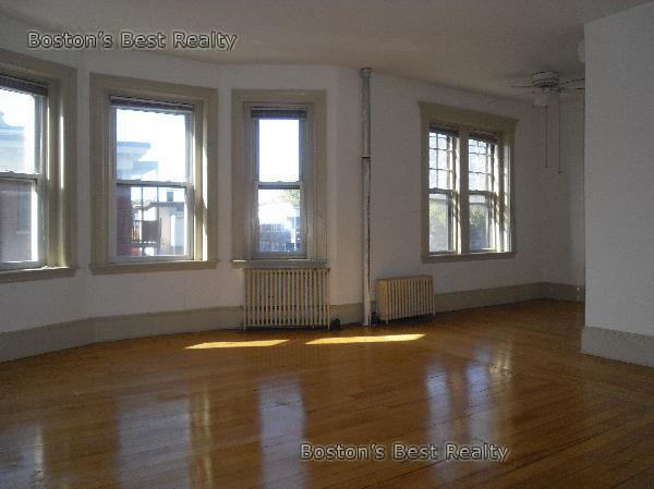 1161 Commonwealth Ave, Allston