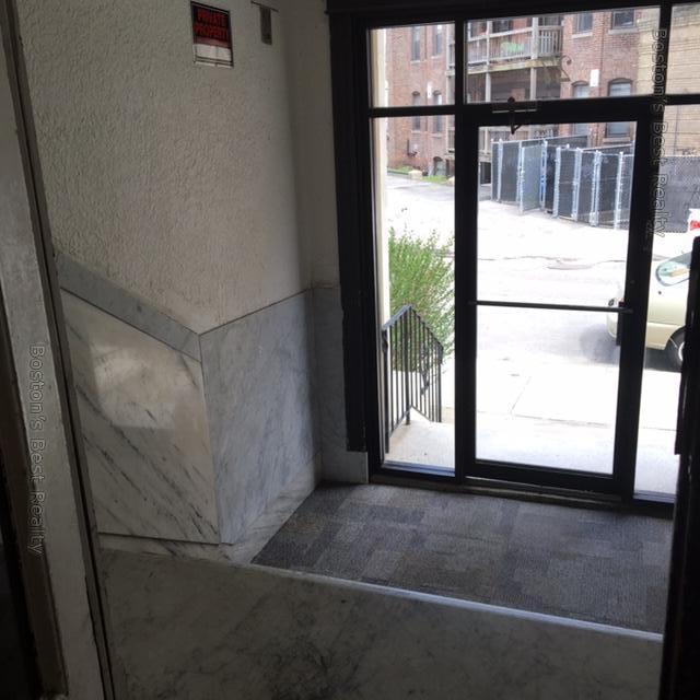 27 Saint Lukes Rd, Allston