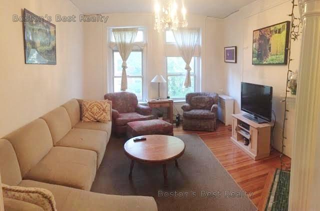 24 Strathmore Rd, Brighton