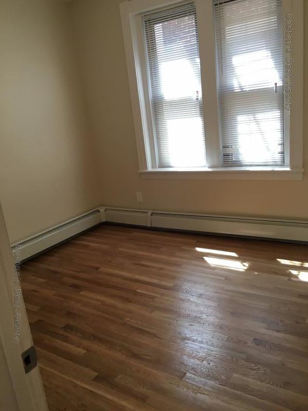 19 Chester St, Allston