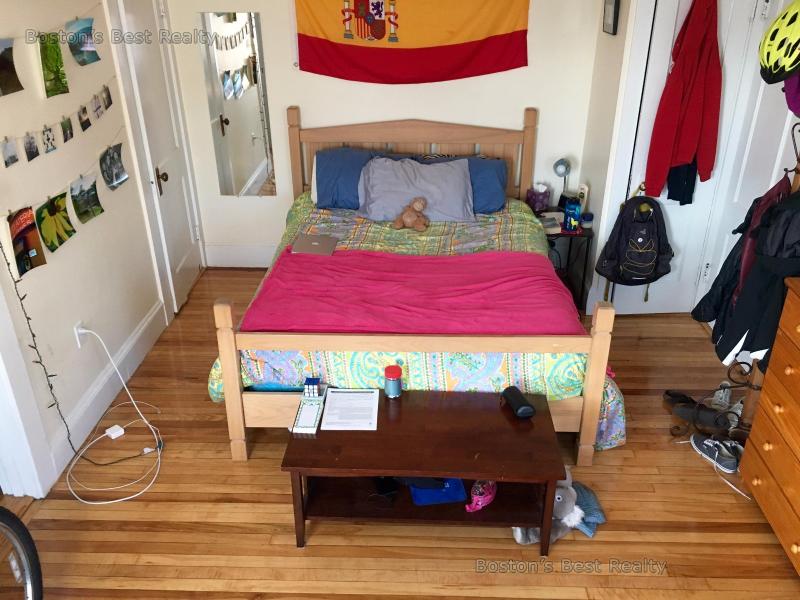 384 Washington St, Brighton