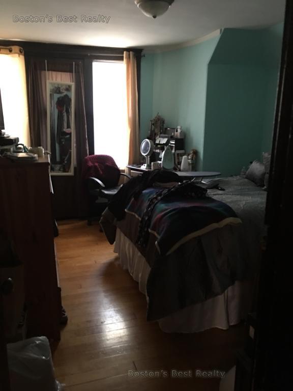 32 Chester St, Allston