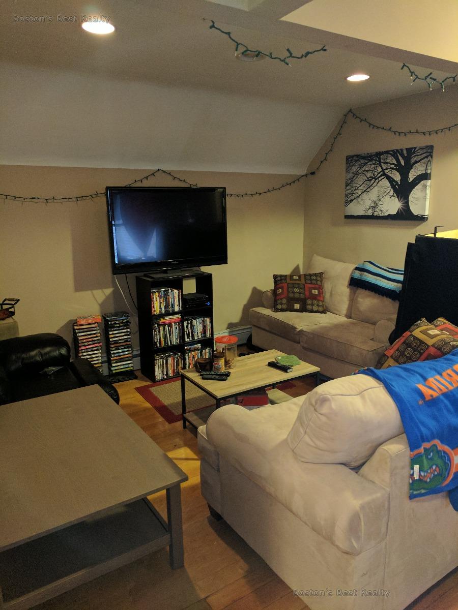 32 Chester St, Allston