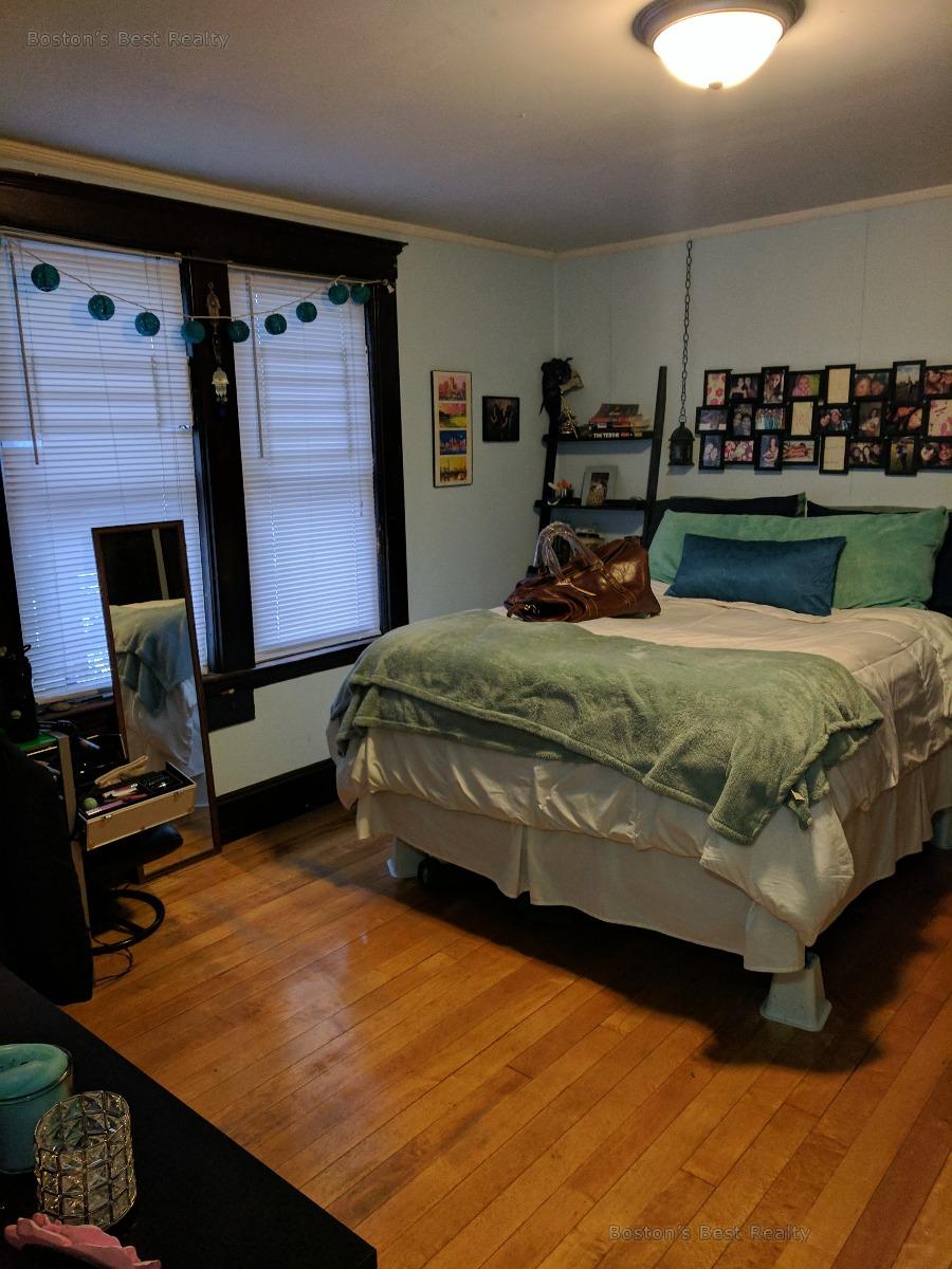 32 Chester St, Allston