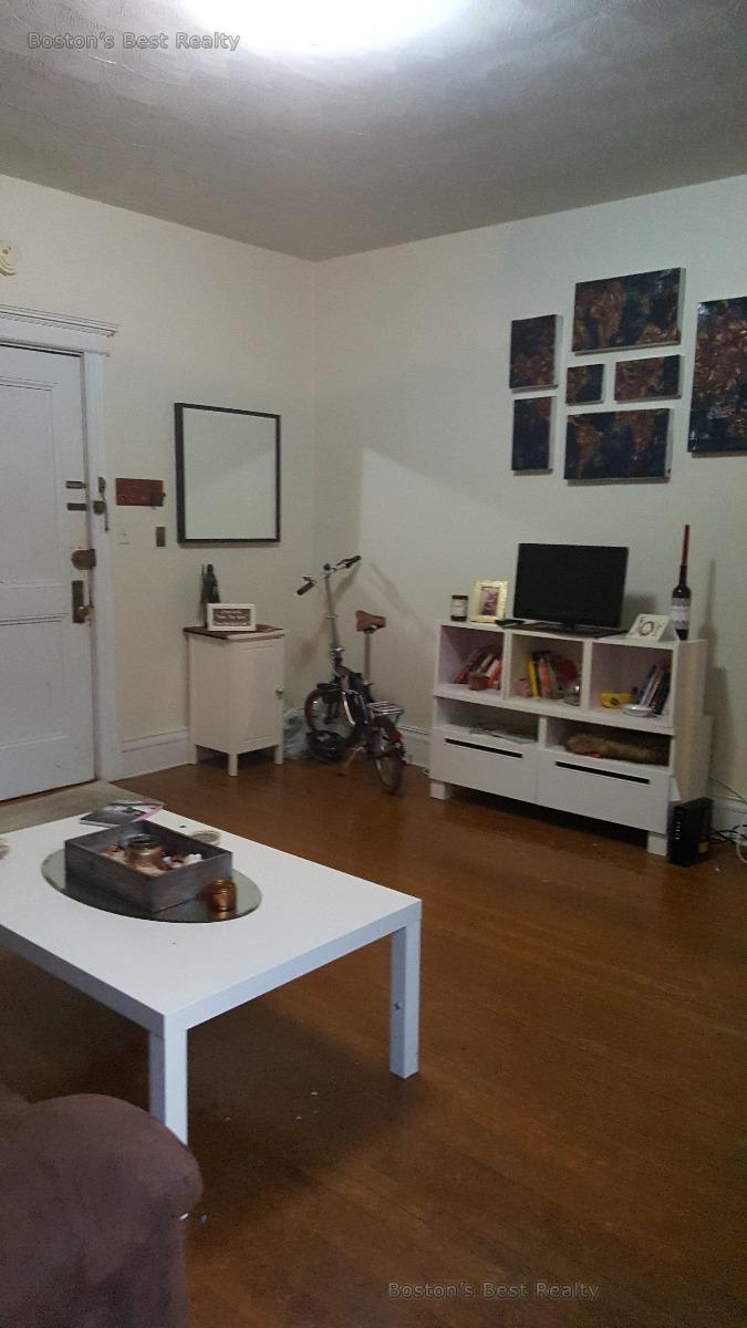 65 Saint Marys St, Coolidge Corner