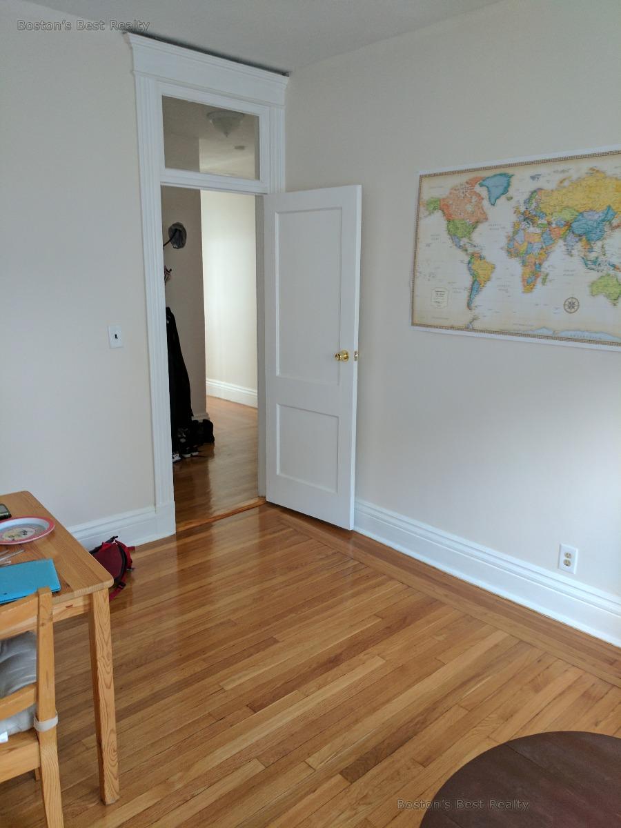 27 Saint Lukes Rd, Allston