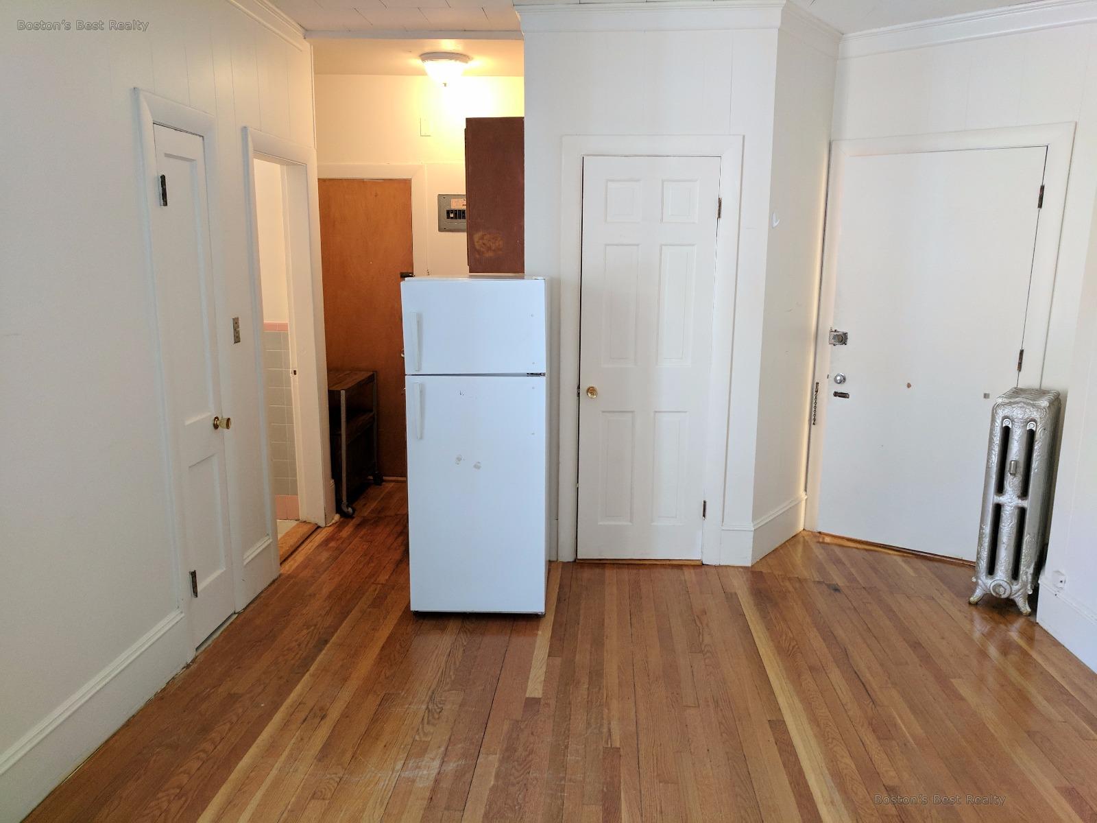 11 Englewood Ave, Coolidge Corner