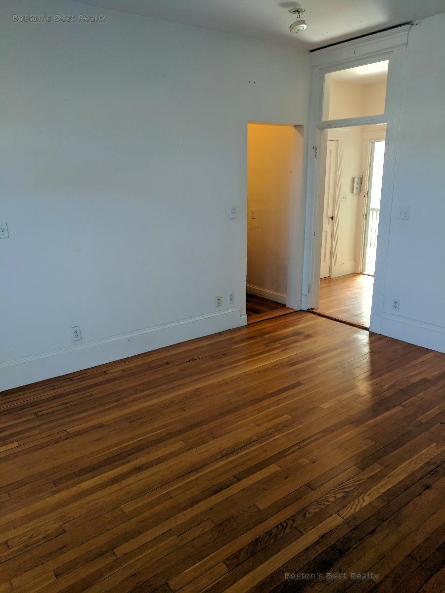 1318 Commonwealth Ave, Allston