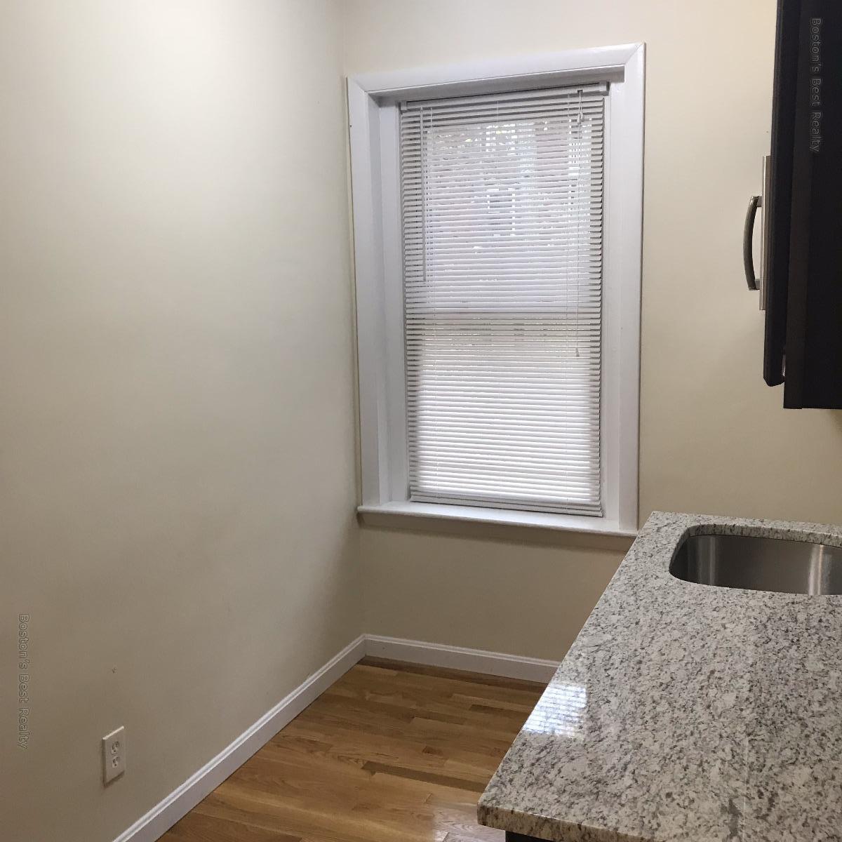 15 University Rd, Coolidge Corner