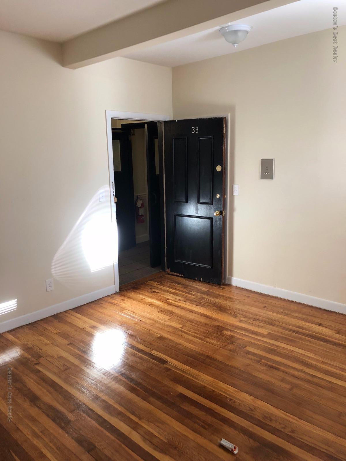 15 University Rd, Coolidge Corner