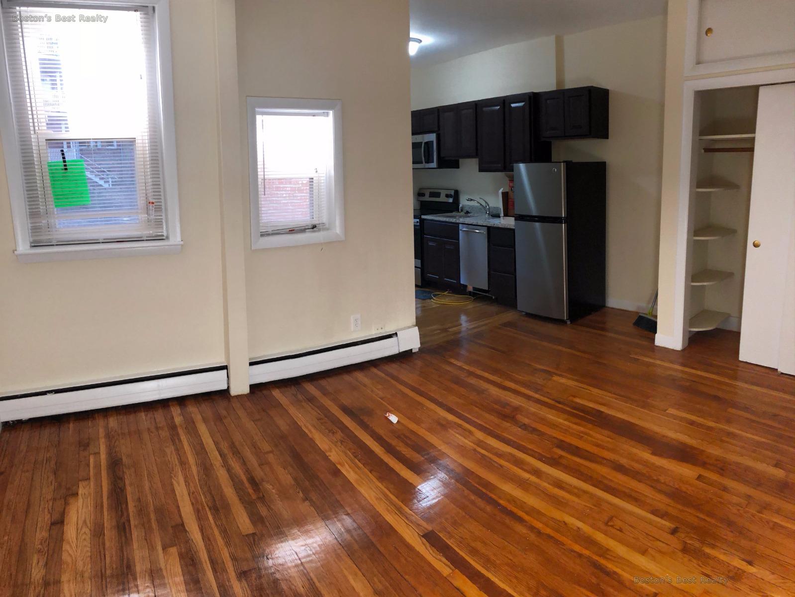 15 University Rd, Coolidge Corner