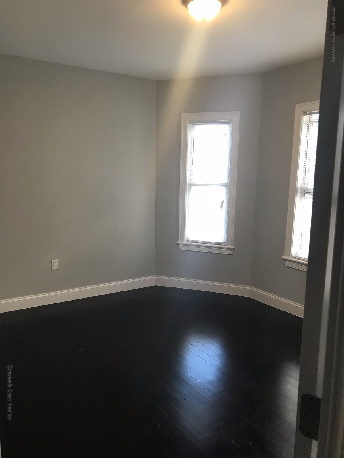 43 Saint Paul St, Coolidge Corner