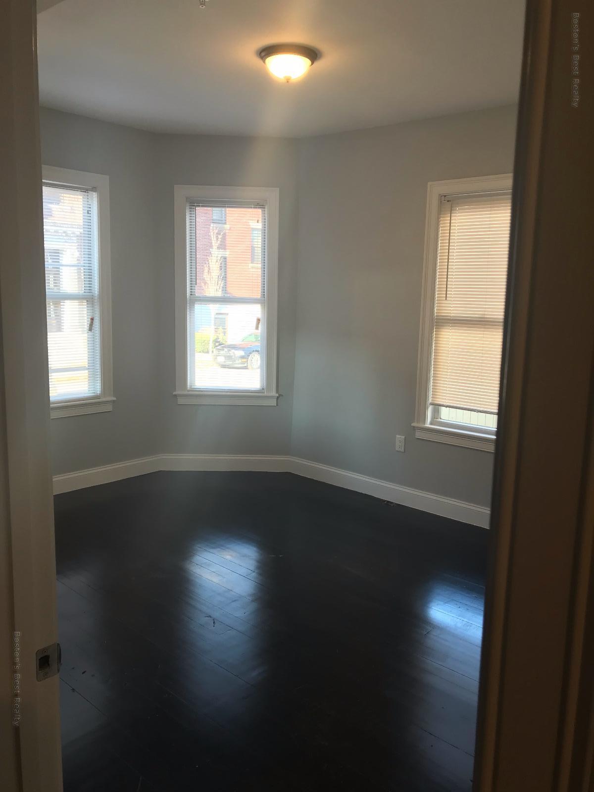 43 Saint Paul St, Coolidge Corner