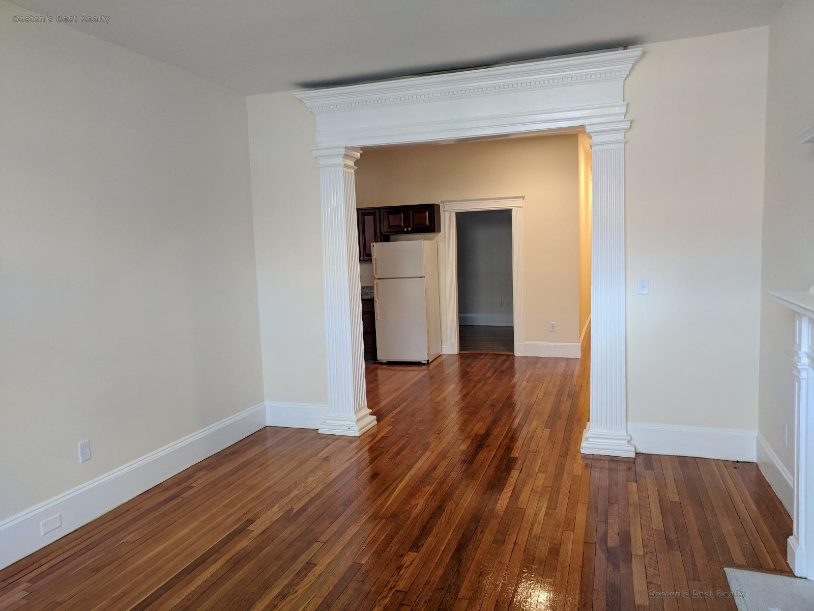 1318 Commonwealth Ave, Allston