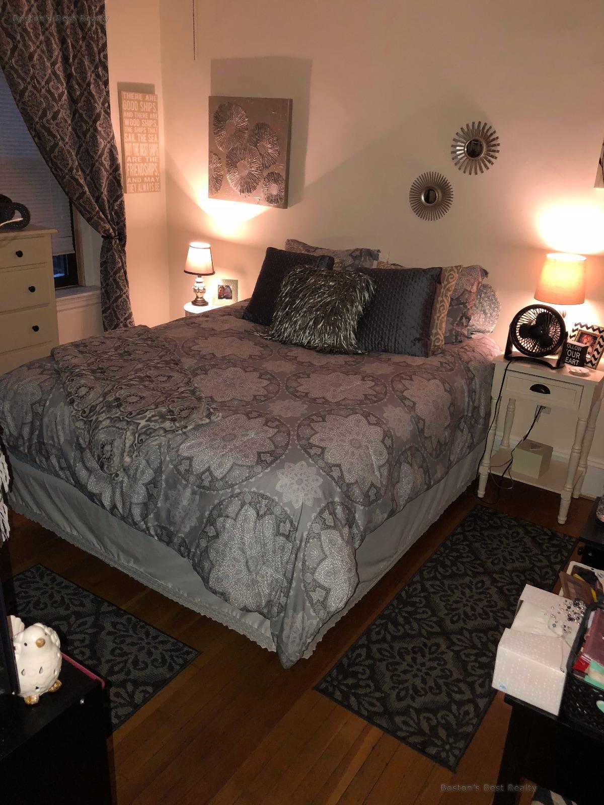 1318 Commonwealth Ave, Allston