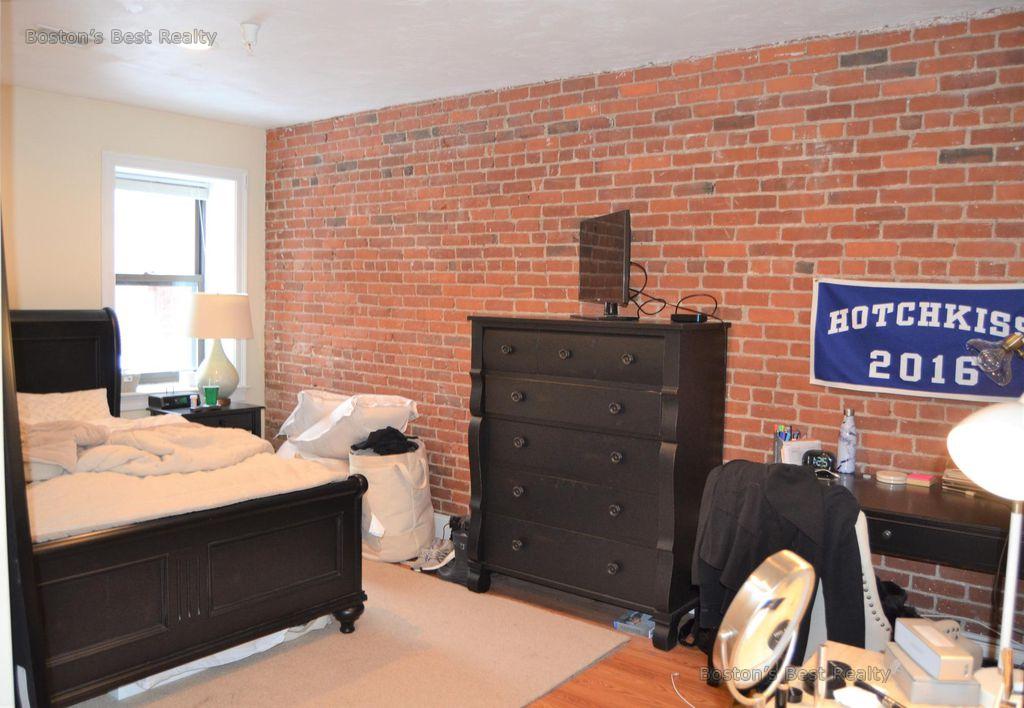 1203 Beacon, Coolidge Corner