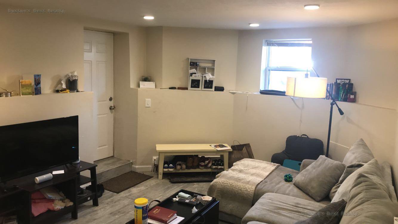 211 Harvard Ave, Allston